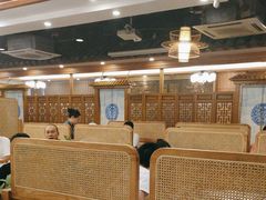 -围龙屋客家食府(福田店)