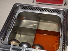 -海底捞火锅(宝龙广场夜宵主题店)