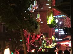 -胡桃里音乐酒馆(曲江店)