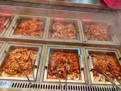 -爱客得牛排海鲜烤肉·火锅自助(春熙路黑金好店)