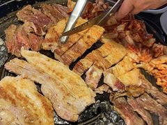 -香猪坊韩国烤肉专属门店(魏公村店)