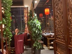 大堂-亿诣蝎府炸酱面羊蝎子火锅(酷车小镇店)