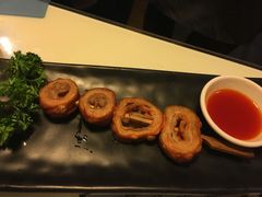 -新大咀港式茶餐厅(宝山万达店)