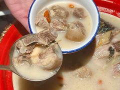 -鑫悦楼煎蟹·16年海鲜大排档