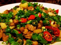 渝椒仔鸡-渝信川菜 · 川味家常菜(长安店)
