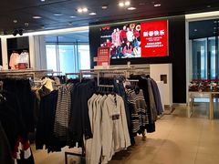 -H&M(鹏欣水游城店)