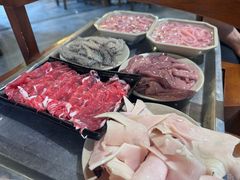-九尺赵老四鲜鹅肠火锅