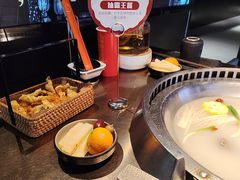 -辣伍鲜毛肚老火锅(元一店)