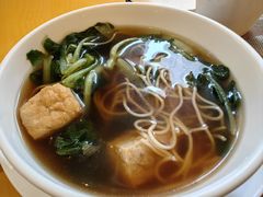 -上海西藏大厦万怡自助餐厅(徐汇店)