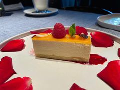 柚子芝士蛋糕-弦月窗LUNETTE BY AMANDA(复兴路店)