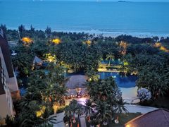 -三亚湾海居铂尔曼度假酒店