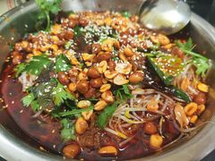 -周良天山牛杂城(天山路总店)
