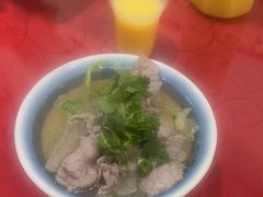 -冯烫烫跷脚牛肉·川菜小馆(武胜西街店)