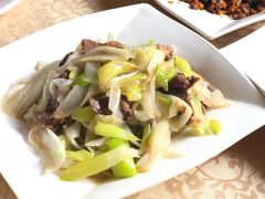 -维吾尔餐厅(宜山路店)