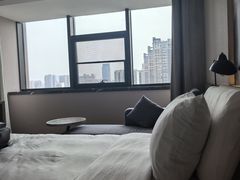 -长沙晚报大道亚朵酒店