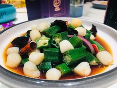 -汇丰百宴(甲尔坝农贸市场店)
