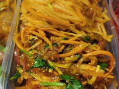 -聚合鑫东北熏酱熟食麻辣面(长阳店)
