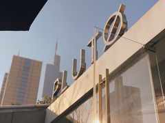 -UNI UNI(环亚凯瑟琳店)