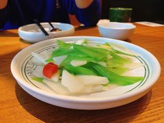 莴笋炒山药-云海肴·汽锅鸡·云南菜(苏州中心店)