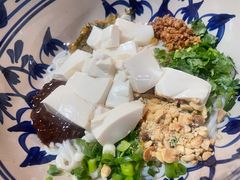 豆花米线-蜗牛小馆醉乡民谣云南菜(惠新西里店)