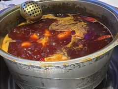-钢管厂五区小郡肝串串香(蜀都万达店)