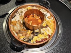 -菌自由丨野生菌火锅特色庭院餐厅(丽江古城店)