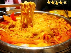 牛肉.芝士年糕火锅-八福力韩国休闲餐厅(泉舜店)