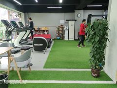 -征成健身连锁私教工作室(九公里店)