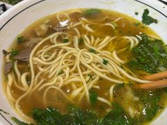 -杨记清芳牛肉拉面(宝龙广场店)