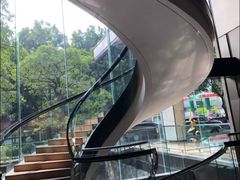 -广州天河希尔顿酒店