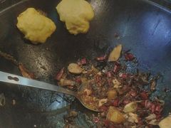 -哈尔滨烧烤·山河村铁锅炖(交大店)