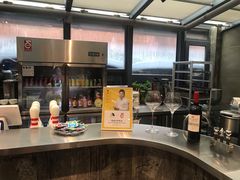 -HIGH FIVE哈福手工汉堡(桂林路店)