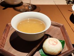 冷萃茉莉花茶配厦门小点-席作·福建会馆