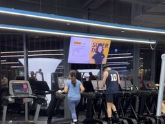 -超鹿运动(五四路恒力城店)