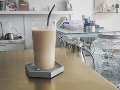 拿铁-UNI UNI(环亚凯瑟琳店)