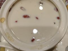 -广信牛奶甜品世家(台东店)