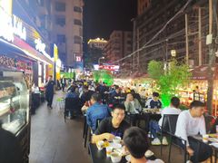 -正宁路小吃夜市