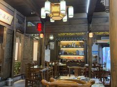 -缘来聚·徽菜名店(黄山宏村店)