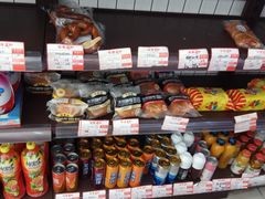 零售区-百年义利(甜水园东里店)