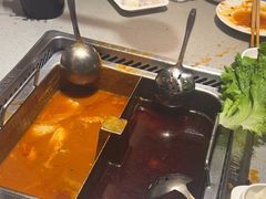 -海底捞火锅(新松江路店)