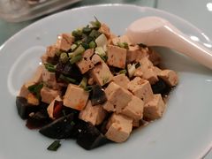 皮蛋豆腐-八珍饺子·烤鸭·家常菜