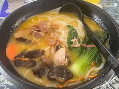-桥香园过桥米线(国贸店)