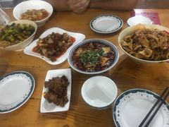 -95号酱骨·一块豆腐(展春园西路店)