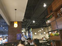 大堂-炭亲干锅·虾蟹蛙(奥体天虹店)