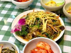 -益百岁牛尾汤(香山路店)