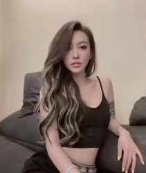 -变画·发型STUDIO