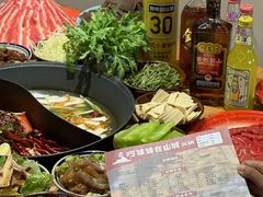 -虾领航小龙虾·吉林烧烤(柳州路店)