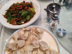 -闫水饺大酒楼·北京老闫靓马饺子馆