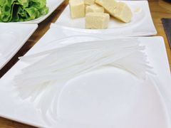 水晶粉-巴依老爷新疆餐厅