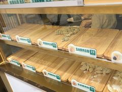 面包甜点陈列柜-袁记云饺(西安路店)